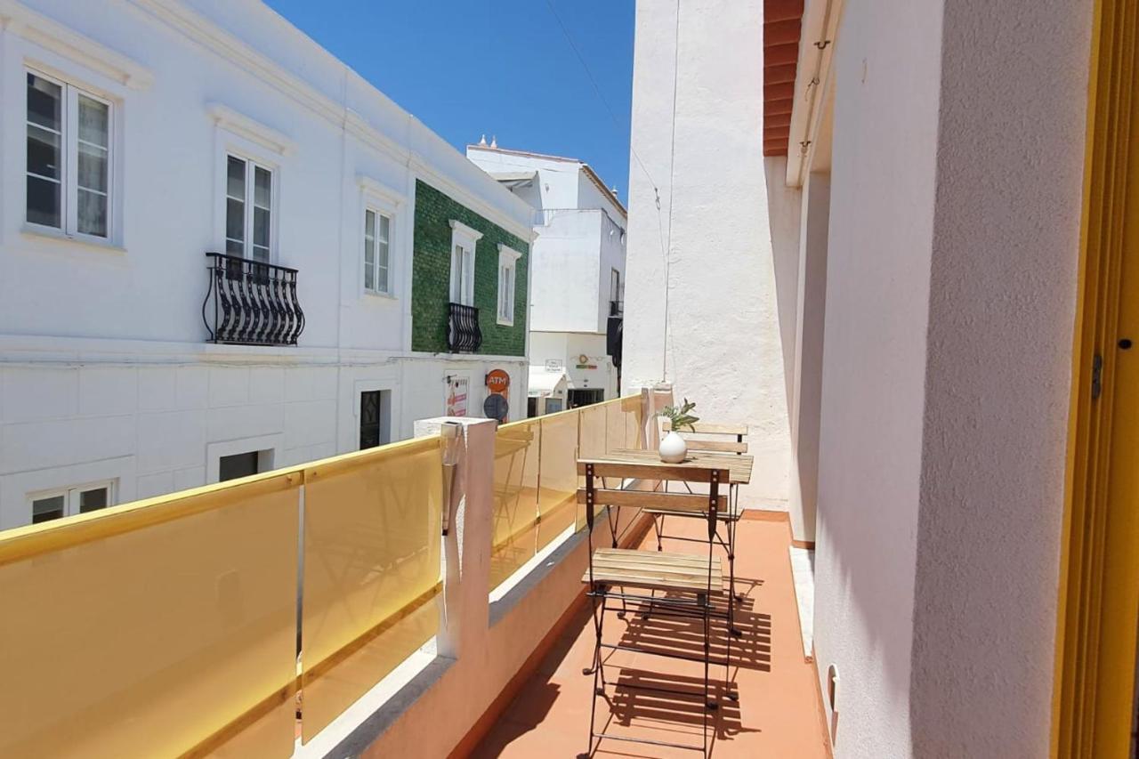 Lovelystay - Yellow Submarine House Lagos Exteriér fotografie